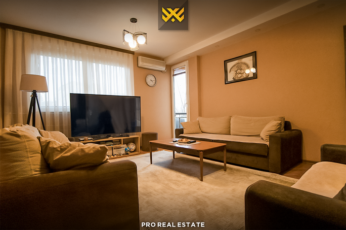 Appartamento 200m² + 30m² in #vendita a ulpianë.