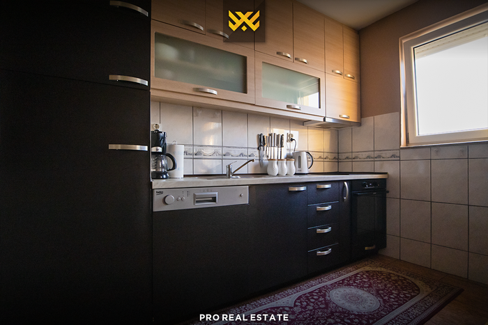 Wohnung 200m² + 30m² zum #verkauf in ulpianë.