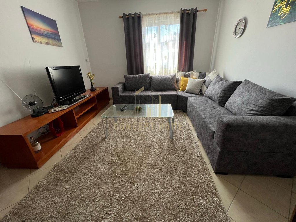 Apartment 2+1 for rent in Astir