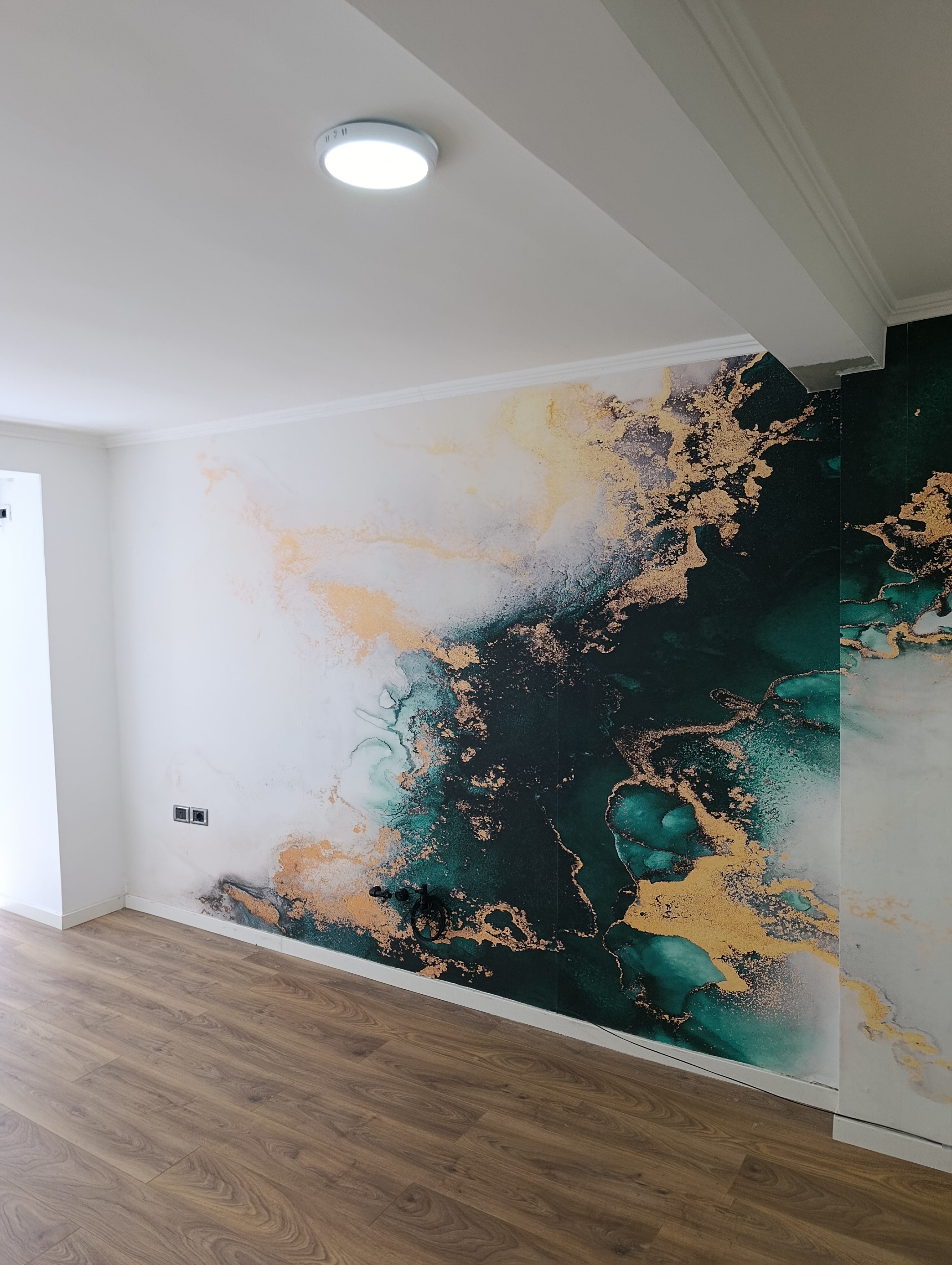 Qera | ambjent biznesi | 21 dhjetori | 800 €/muaj (2)