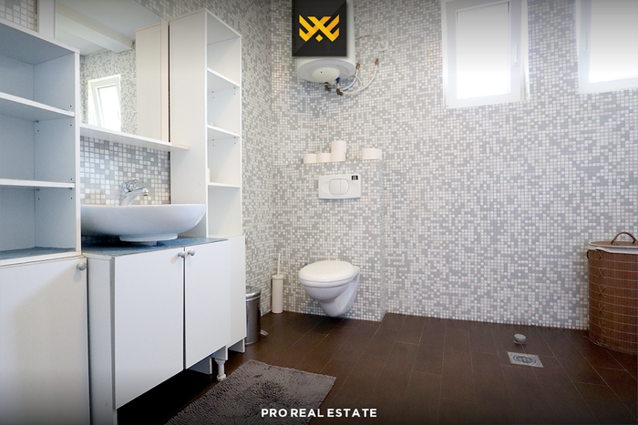 Piso de casa 120m² en alquiler en taslixhe