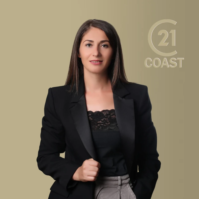 Apartament 2+1 ,per shitje ne "Transballkanike" vlore!!!