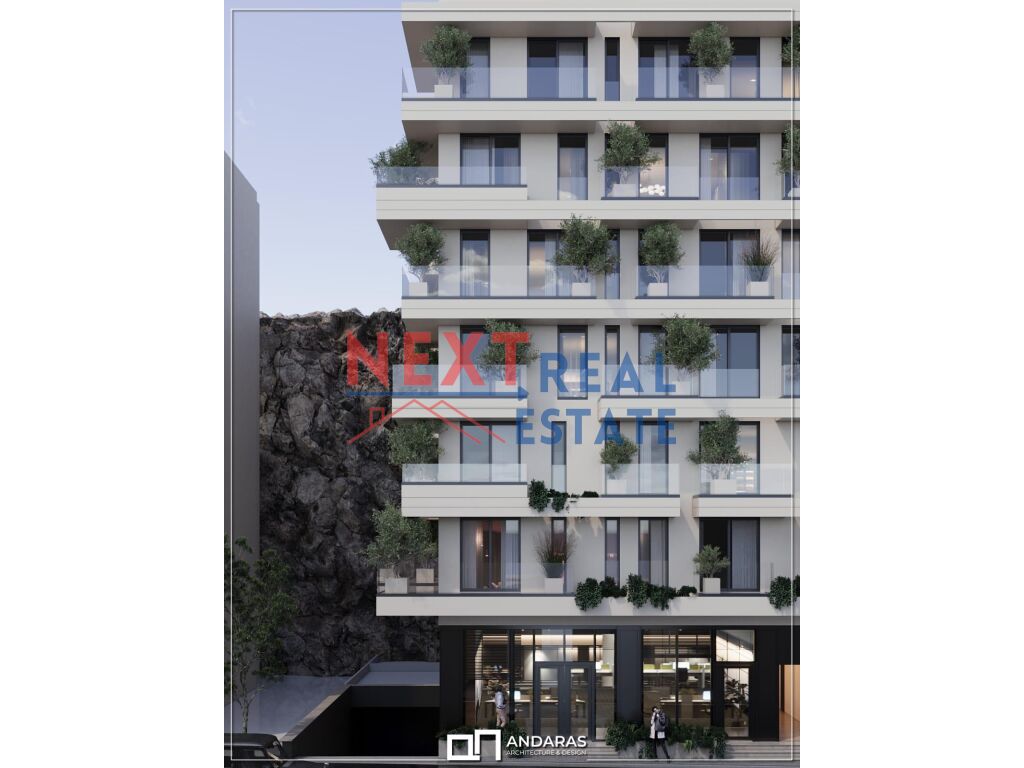 Piso en venta 2+1+2 con vista al mar en Saranda