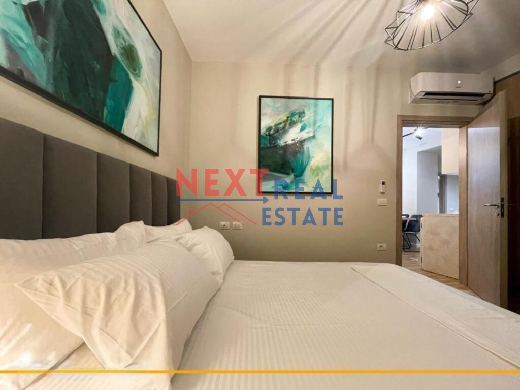 Piso en venta 2+1+2 con vista al mar en Saranda