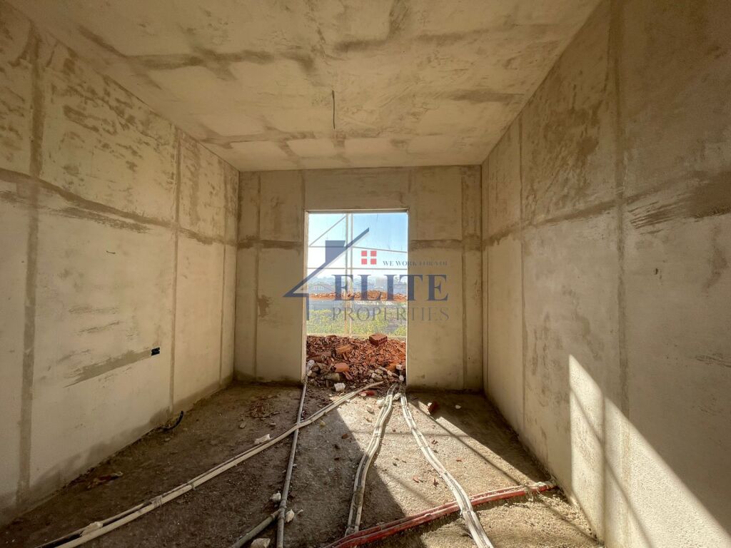 Kamëz, apartament 2+1 në shitje