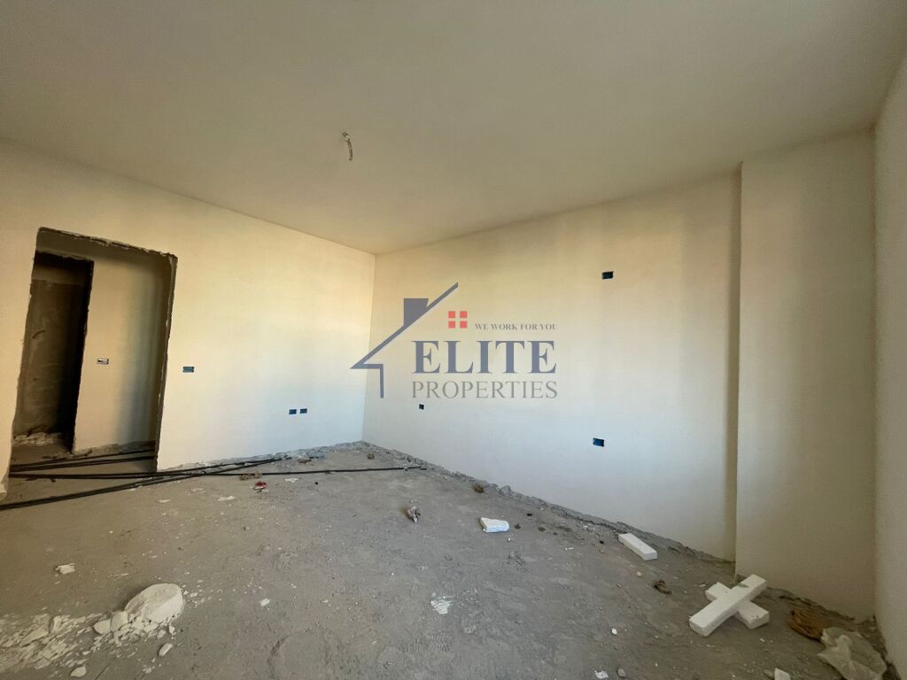Kamëz, apartamento 2+1 à venda