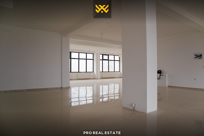 Lokal 173m² me #qira në dragodan.