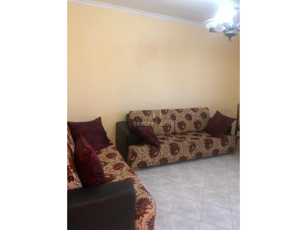 Apartamento 2+1 en alquiler en restorant durresi