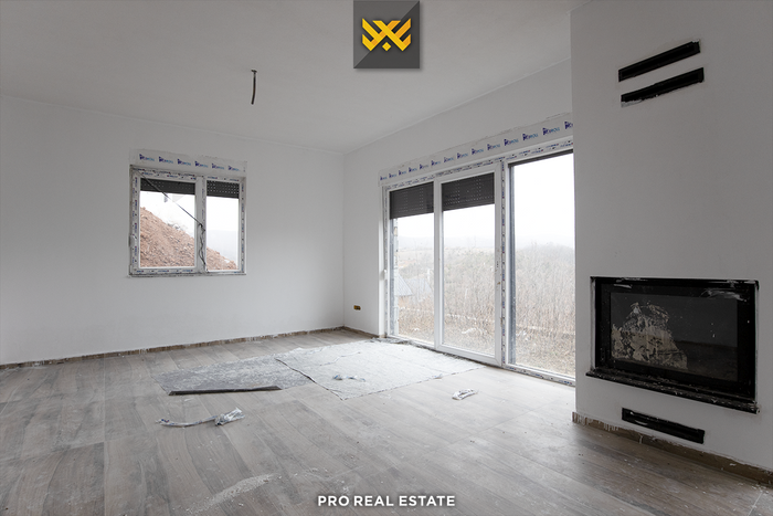 Villa di 150m² in #vendita a makresh i epërm.