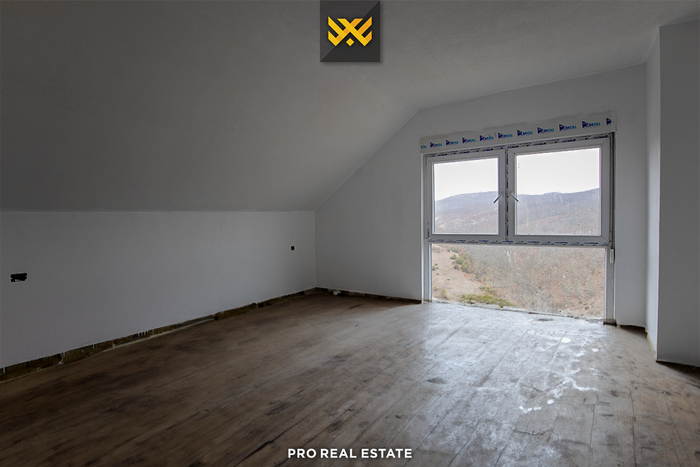 Villa di 150m² in #vendita a makresh i epërm.