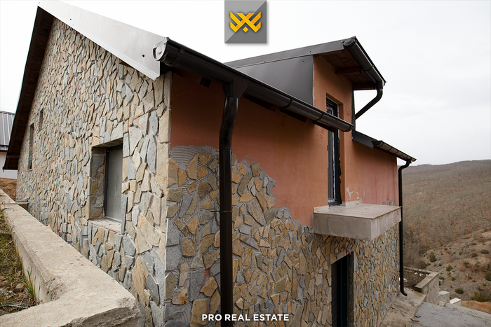 Villa di 150m² in #vendita a makresh i epërm.