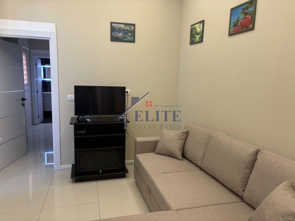 Vlorë, apartament 1+1 në shitje