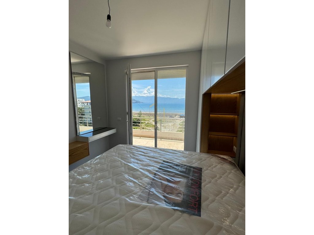 Shitet apartament 2+1 ne vlore