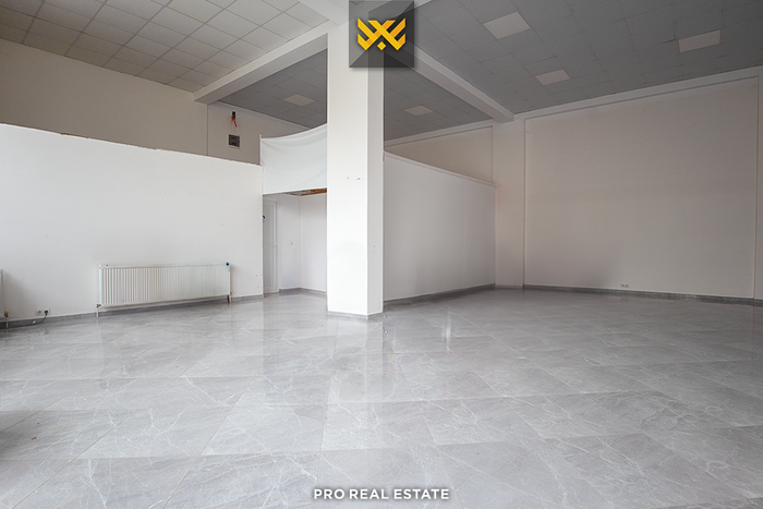 Espaço comercial de 130m² para alugar em dragodan.