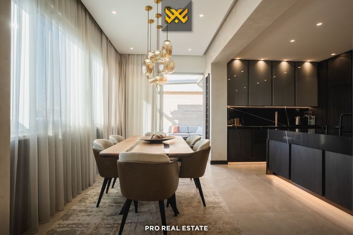 Dy penthouse 200m² dhe 180m² për #shitje në rrugën b. (3)