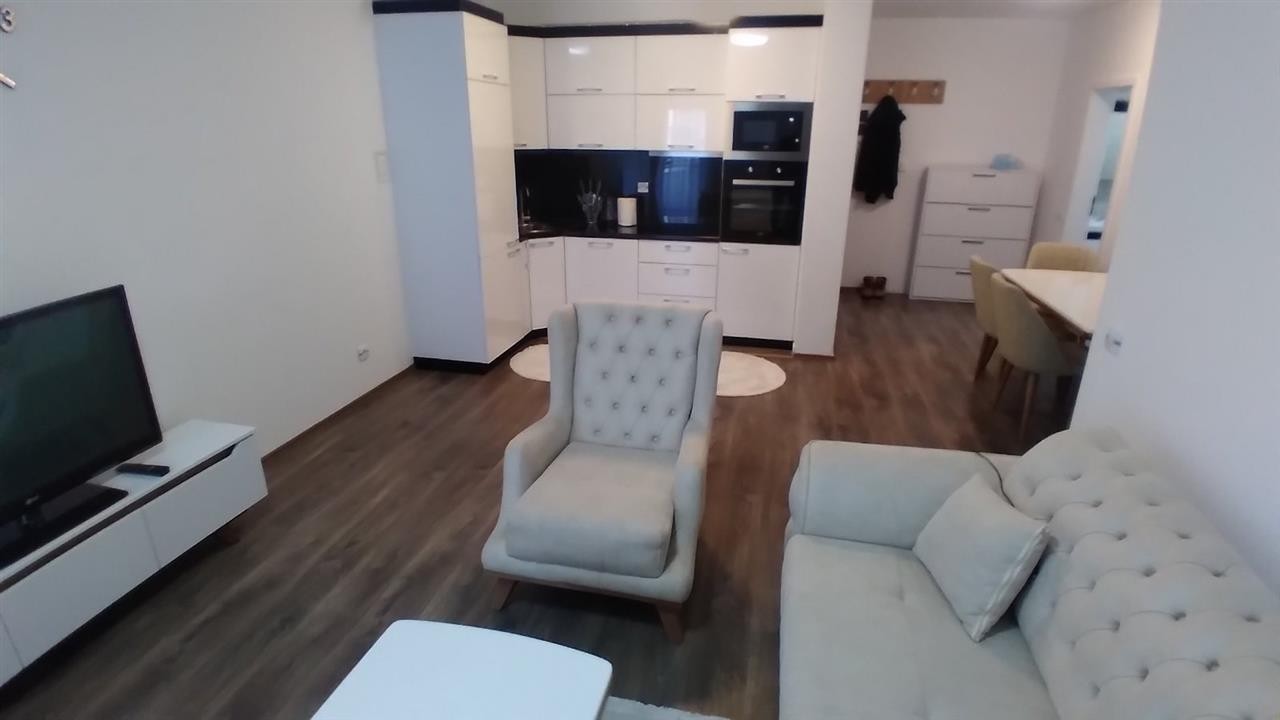 Apartamento de 82 metros quadrados em Fushë Kosovë (3)