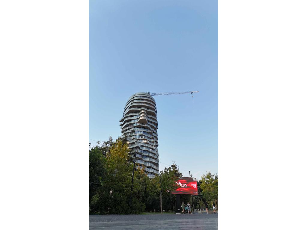 Tirana's rock, shesim appartamento 2+1