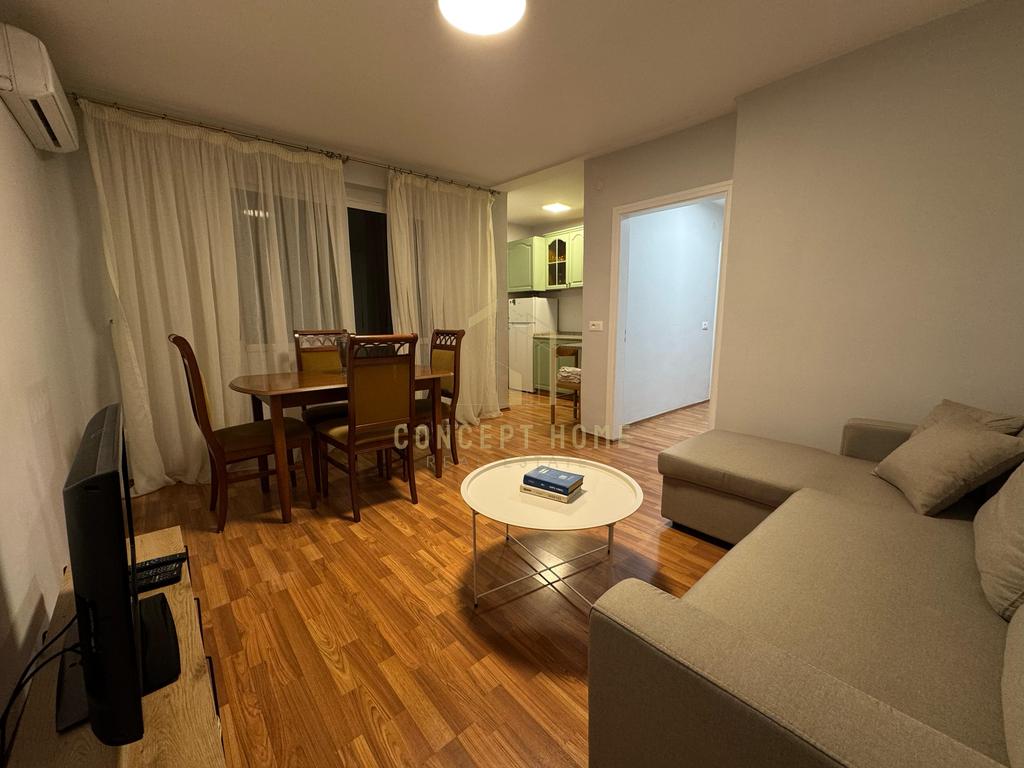 Apartamento 1+1 en alquiler en tek ish restorant durresi
