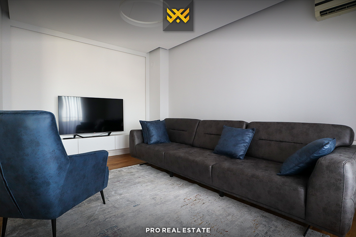 Apartamento de 93m² para aluguel em emshir