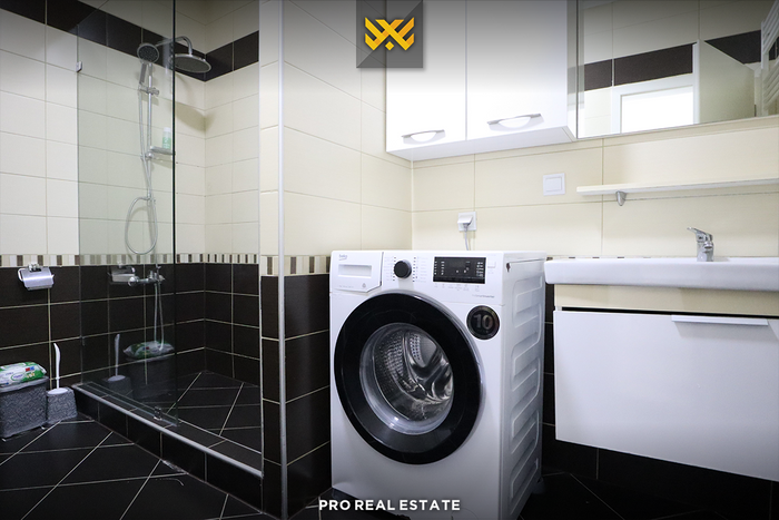 Apartamento de 93m² para aluguel em emshir
