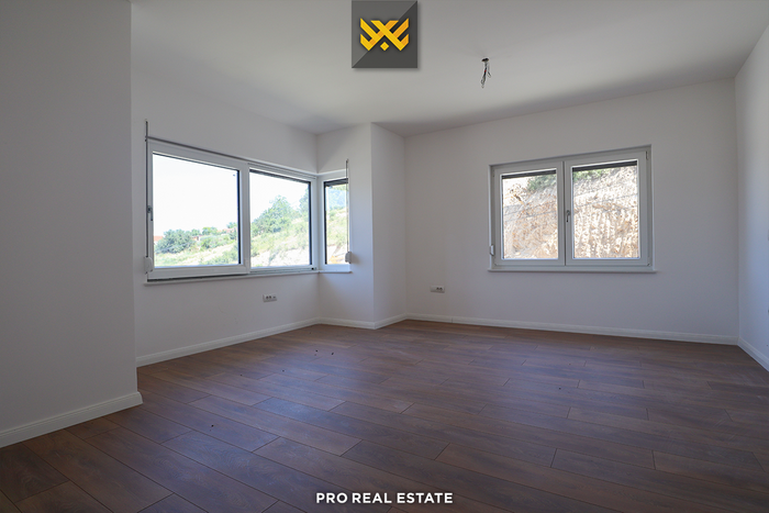 Haus 332,6m² zum verkauf im viertel sofalia hills. (6)