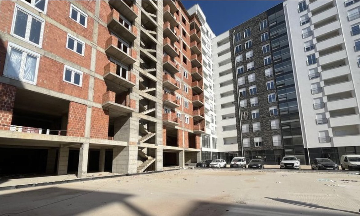 Appartement 3+1 dans le quartier Mati 1