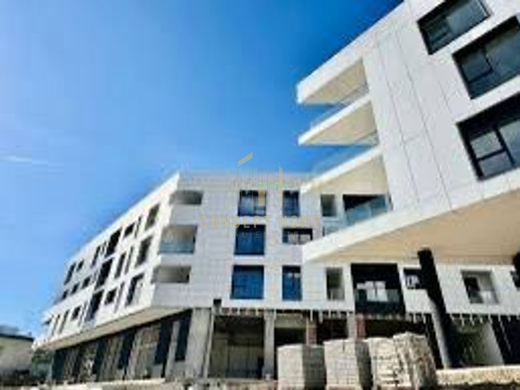 Office 1+1 for rent at liqeni i thate, Tirana