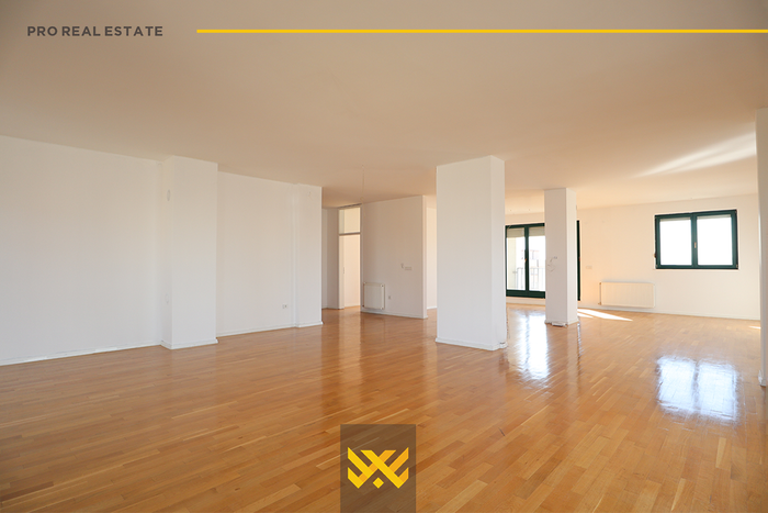 Appartamento 254,90m² + 461,82m² in vendita a emshir (7)