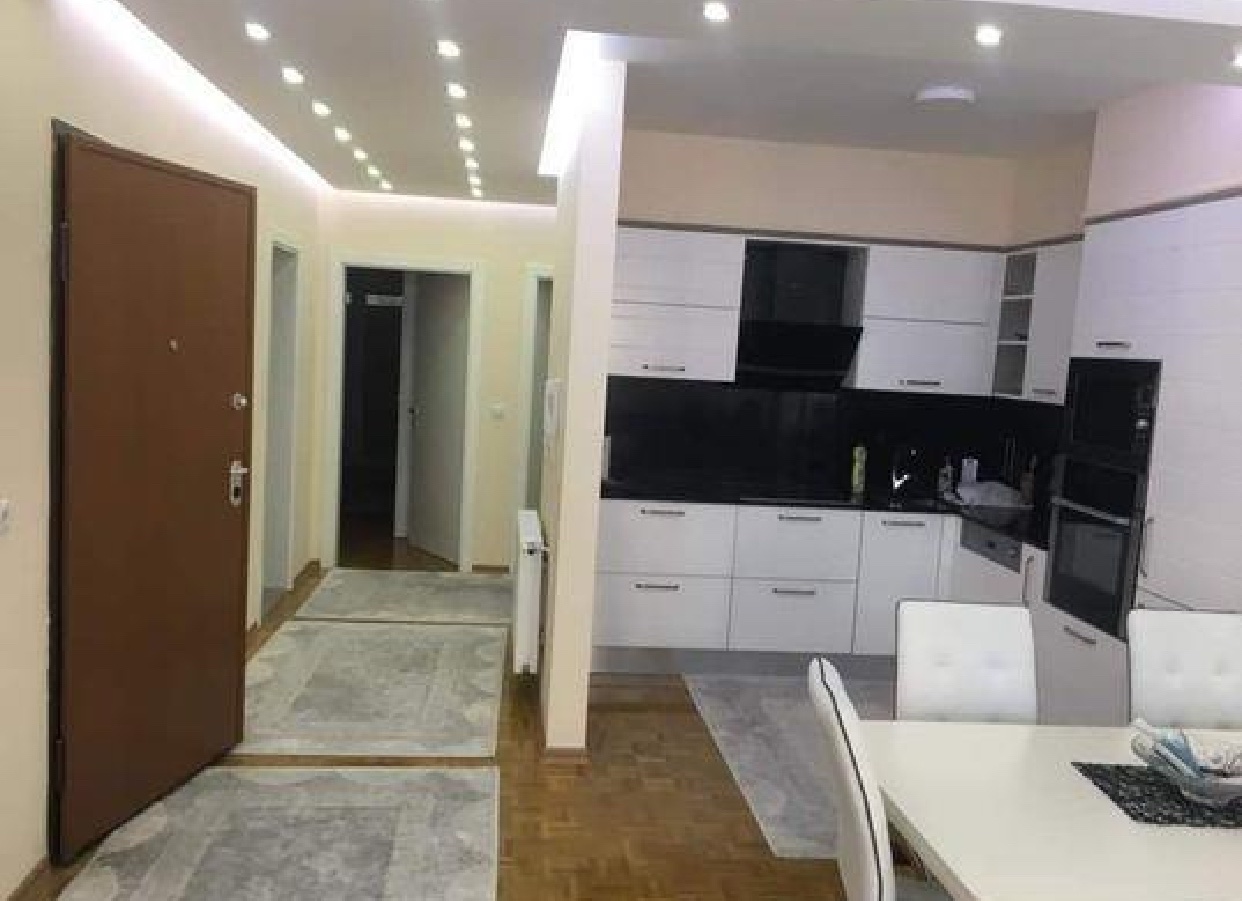 Appartamento in vendita in via b