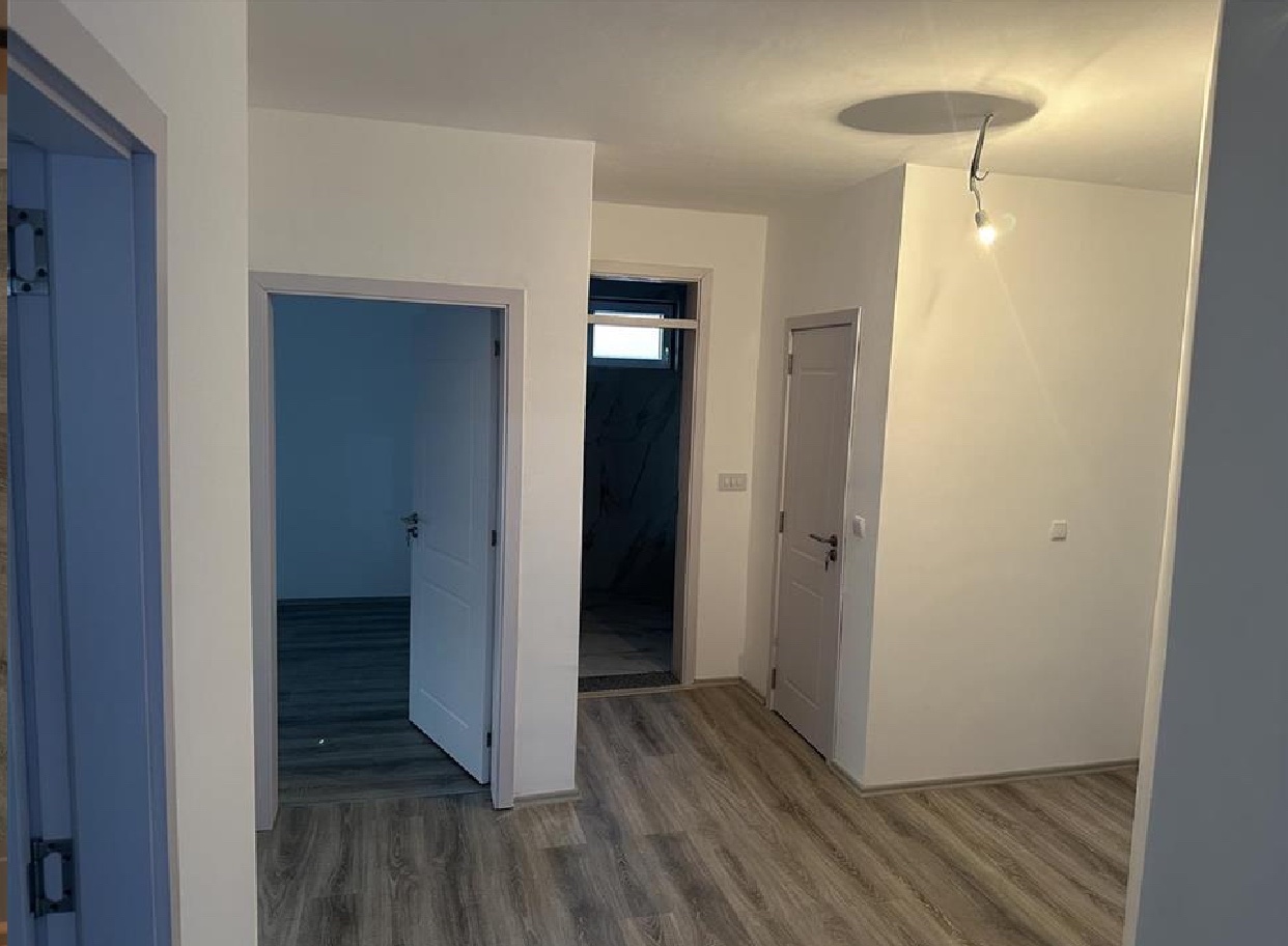 Appartement de 94 m² à Fushë Kosovë