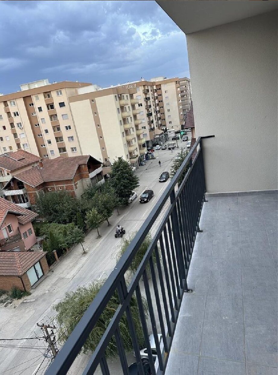 Appartement de 94 m² à Fushë Kosovë
