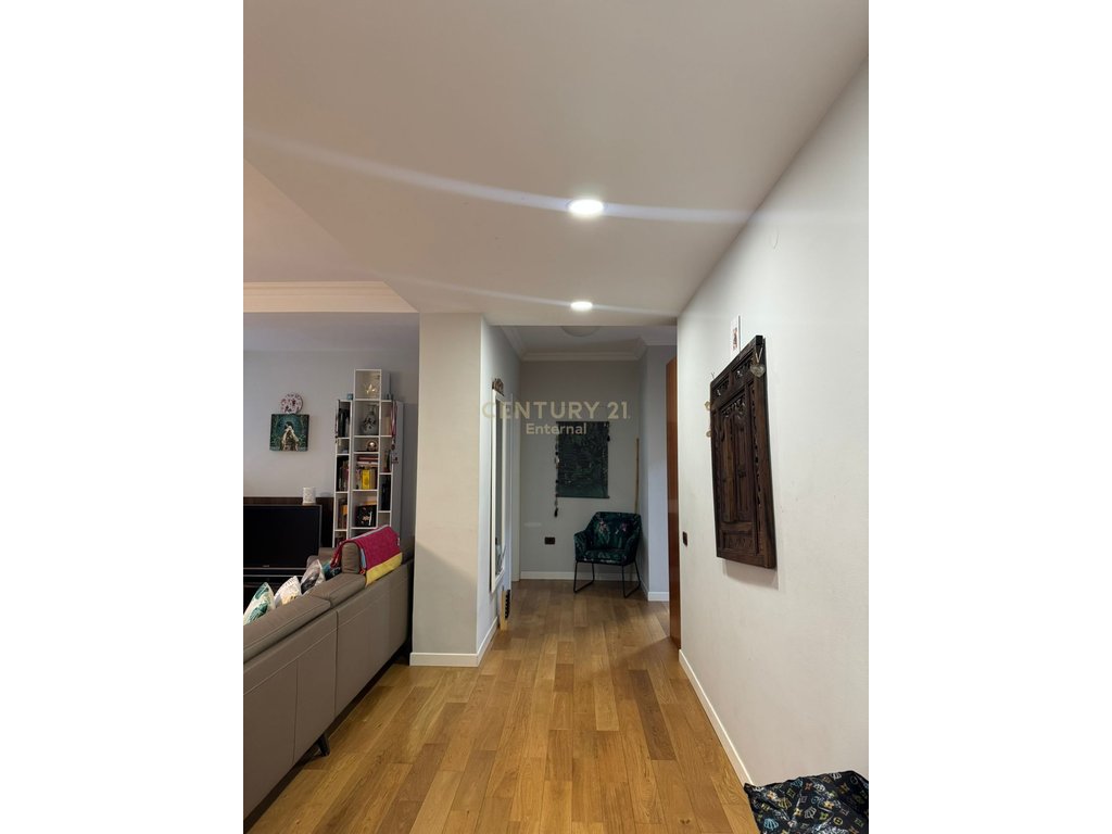 Apartment for sale 1+1 in the basement of the block