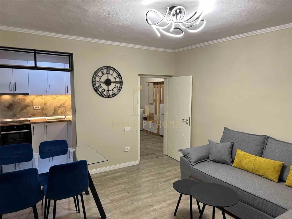 À louer : Appartement 1+1 sur la rue elbasanit
