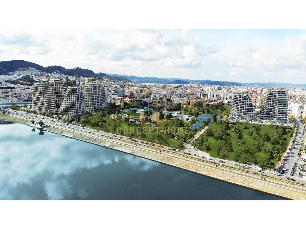 For sale: 2+1+2 apartment near lake artificial, lake view