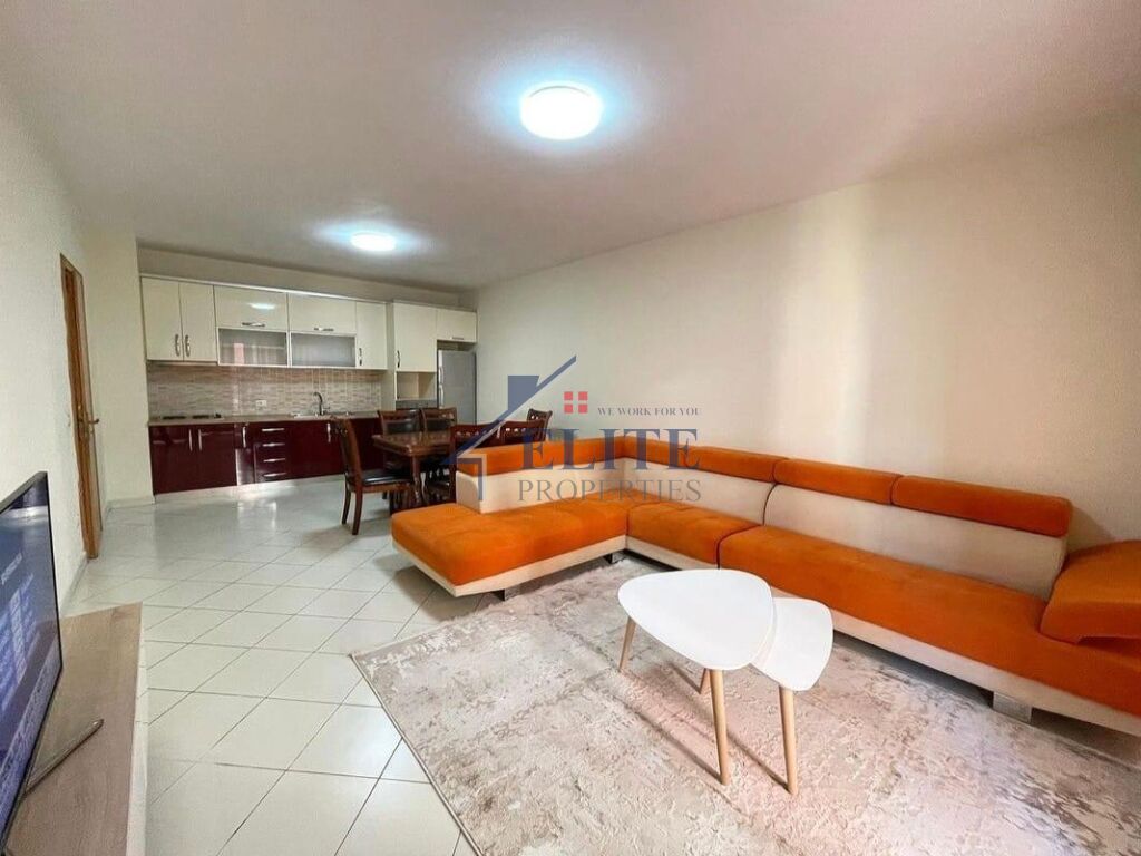 Apartament 2+1 me qira në Astir