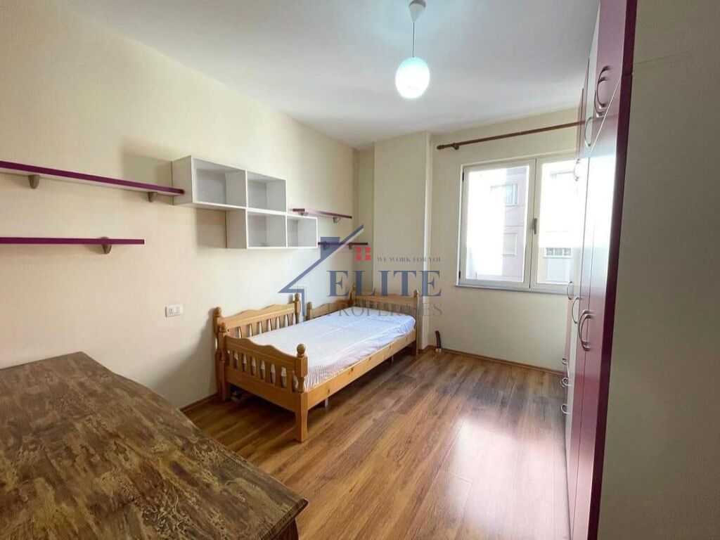 Apartament 2+1 me qira në Astir