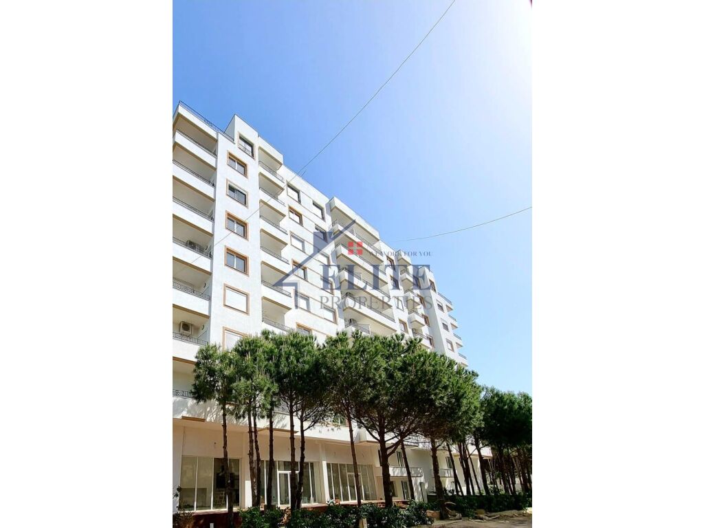 Apartament 1+1 në shitje në golem