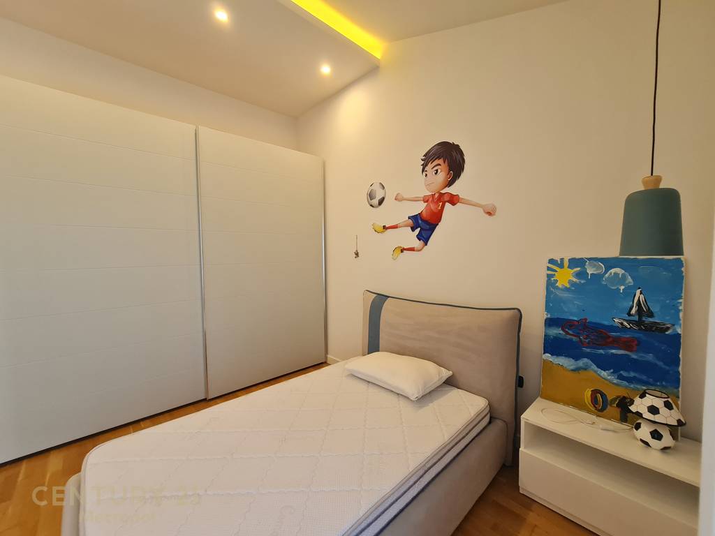 Villa individuale con piscina in affitto vicino a teg!