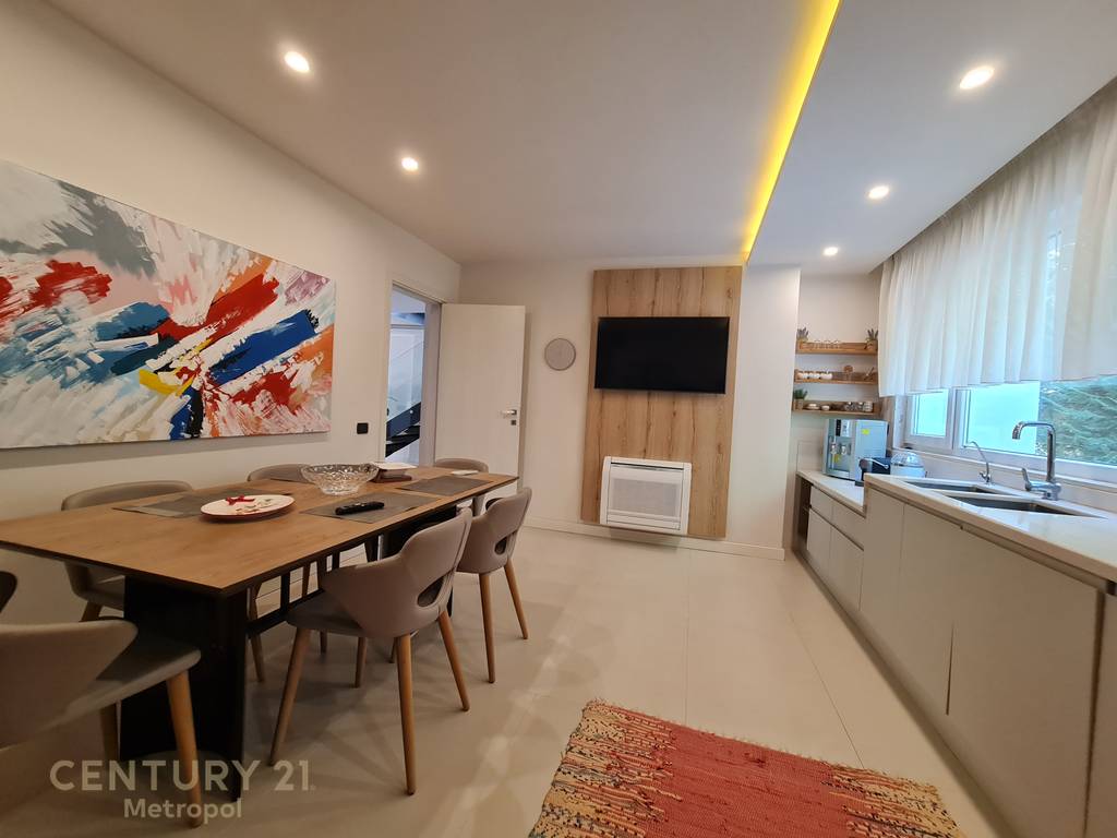 Villa individuale con piscina in affitto vicino a teg!