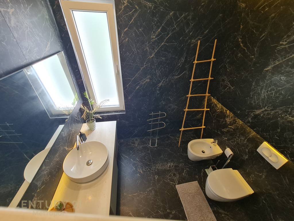 Villa individuale con piscina in affitto vicino a teg!