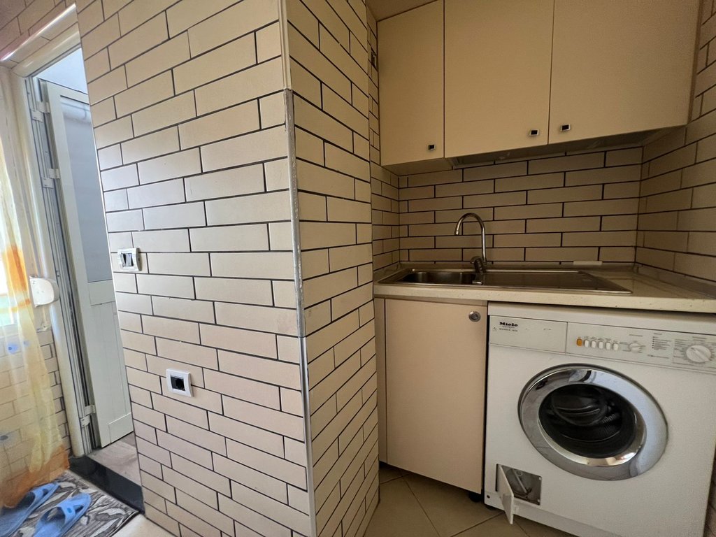 Apartamentos estudio en alquiler en la calle gjon mili, frigoriferi, Tirana -