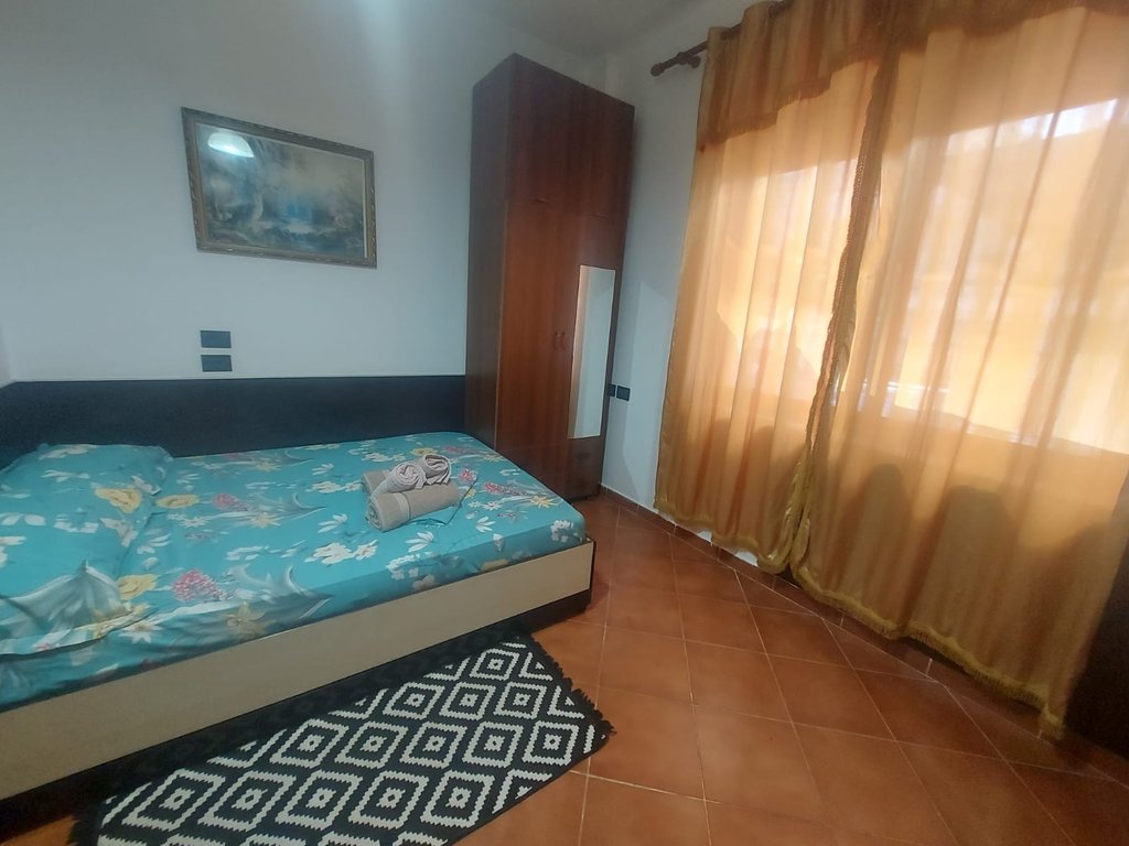 Apartamentos estudio en alquiler en la calle gjon mili, frigoriferi, Tirana -