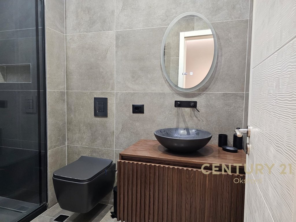 Wendezum apartment 2+1+2 plus 2 parkplätze in don bosko!