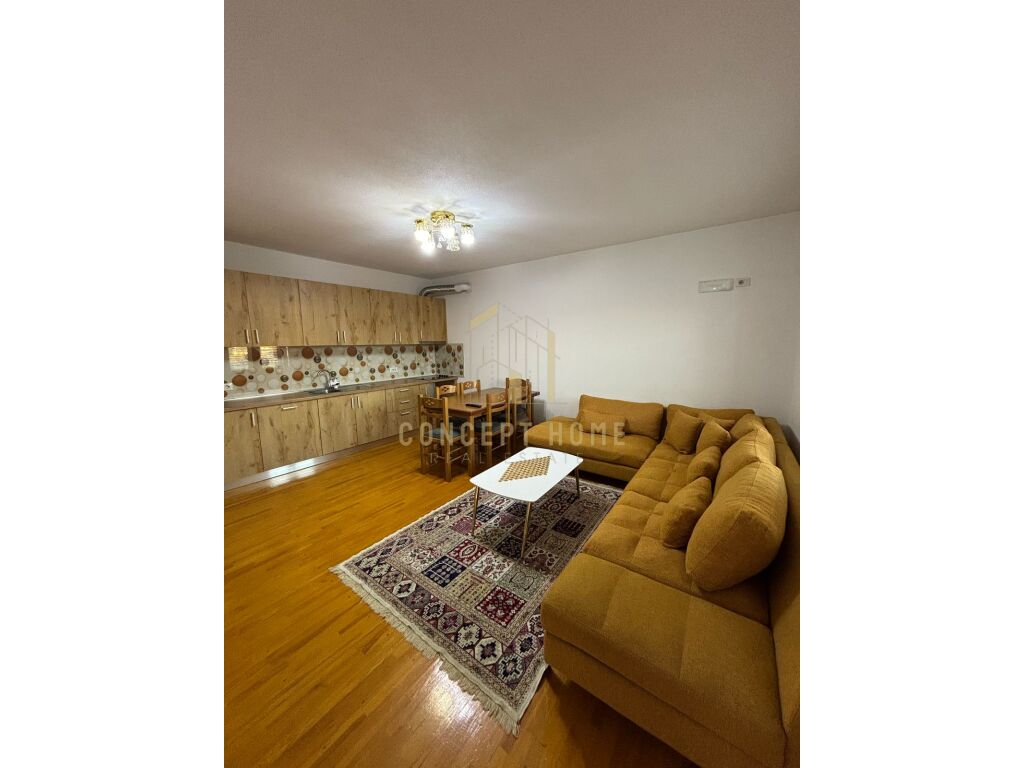 Apartamento 2+1 en alquiler en Sauk i vjetër, Tirana