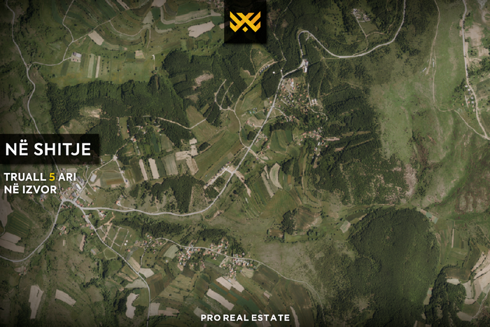 Terrain de 5 ari à #vente à izvor