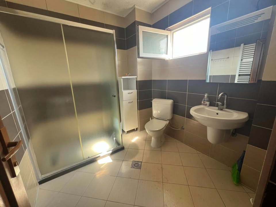 House for sale in Kalabri (emshir)
