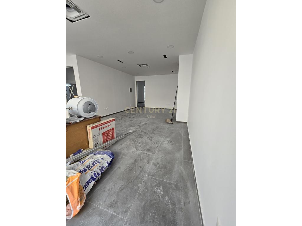 Commercial space for rent in the center of Durrës!