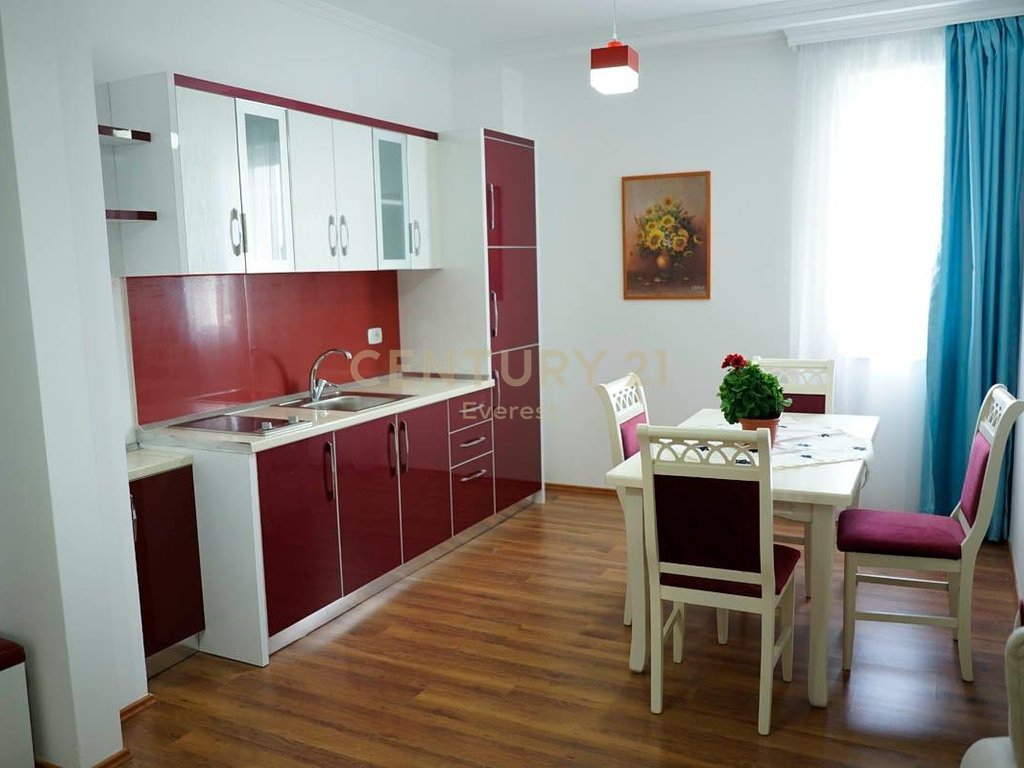 Farke, hotel per qira