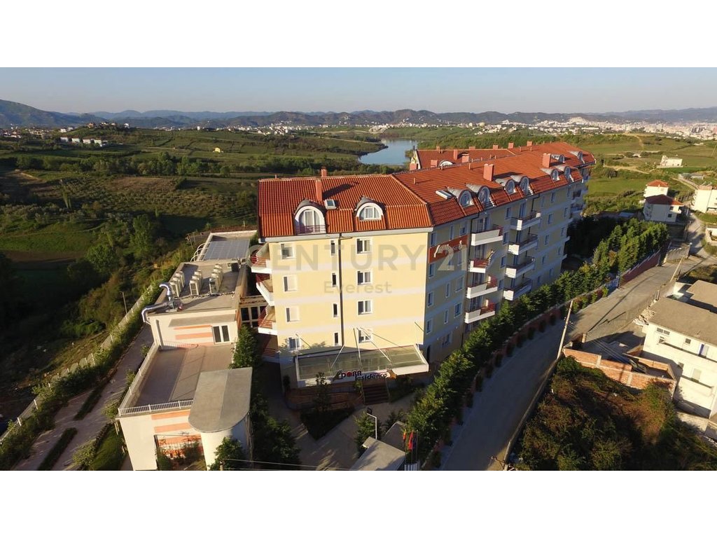 Farke, hotel per qira