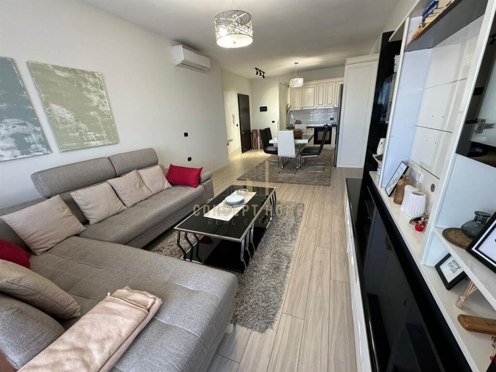 Jepet me qera apartament 2+1 ne Astir